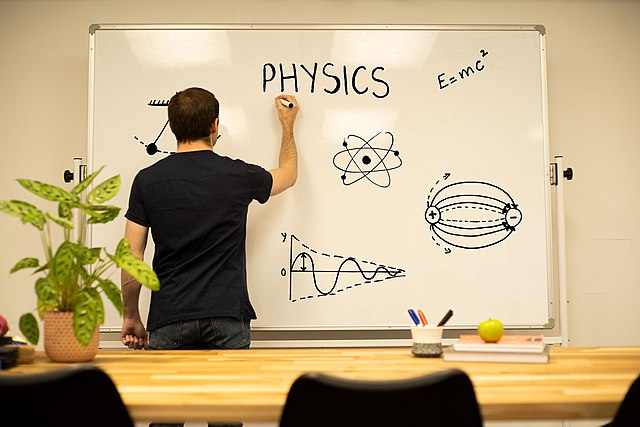 Physics Tutor